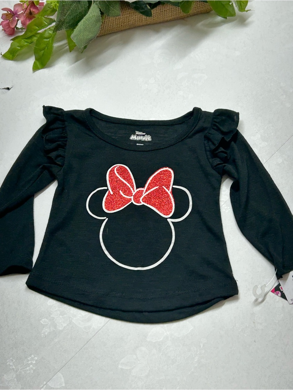 Girls Black Long-Sleeve Minnie Mouse Top with Red Glitter Bow
